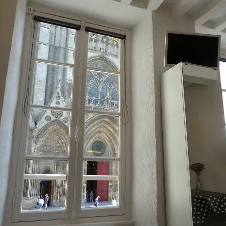 Apartment Du Parvis Bayeux