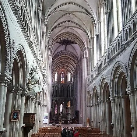 Du Parvis Bayeux